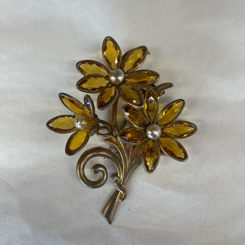 Vintage 40s Gold and Yellow Floral Fur Brooch